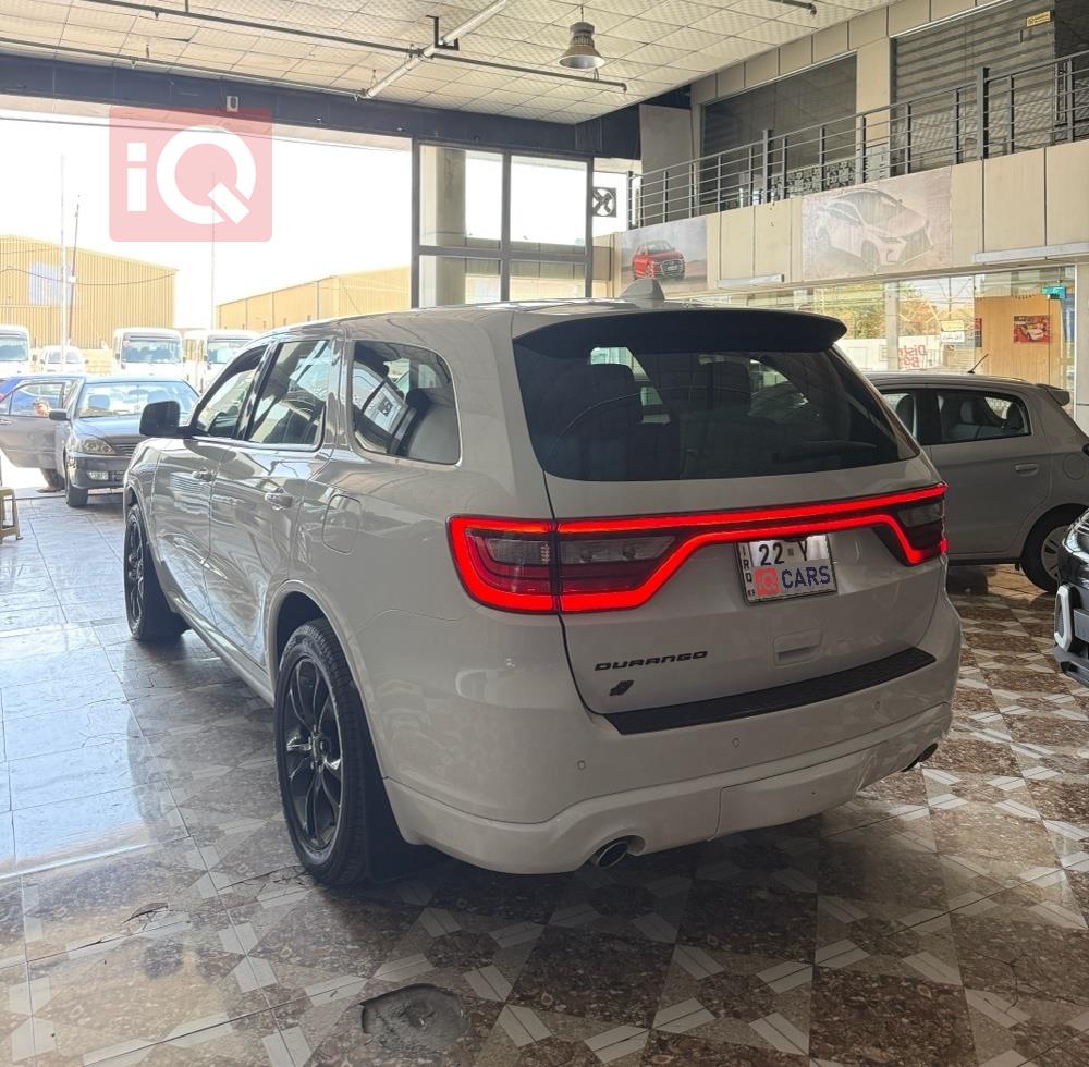 https://cdn.iqcars.iobb35f6b2-4c93-449d-889f-b675ee0c4322_3.jpg